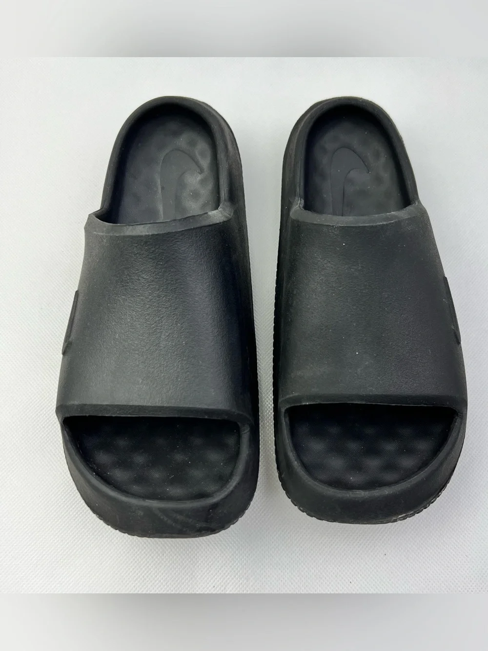 Nike Calm Slide 2.0 Kids Black F9306-001 Foam Sandals Size 2.5Y